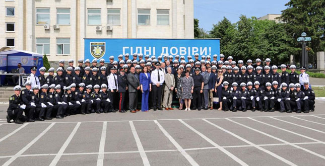 Керівництво Солом'янської РДА завітало на урочисті заходи до поліції