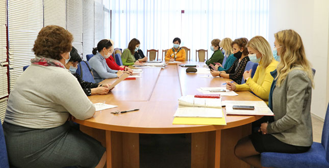 Заступник голови Олена Горпинченко провела засідання комісії з питань захисту прав дитини