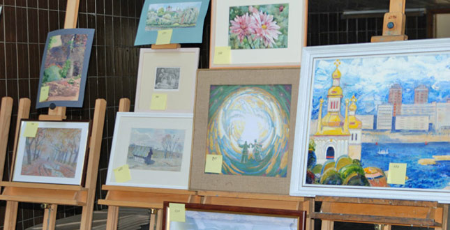 16 жовтня у приміщенні архітектурного факультету КНУБА відбувся благодійний аукціон «Мистецтво – з молотка на підтримку армії»