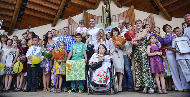 У міському конкурсі «Сім’я року» відзначили родини з Солом’янського району