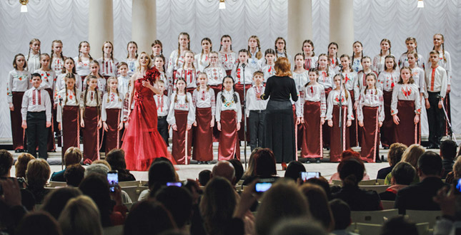 У Києві урочисто відзначили 60-річний ювілей Дитячої музичної школи імені видатного композитора Ігоря Шамо