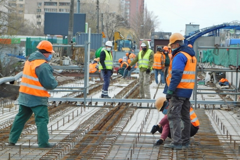 До кінця квітня завершать І етап капремонту Борщагівського шляхопроводу та відновлять рух транспорту і пішоходів